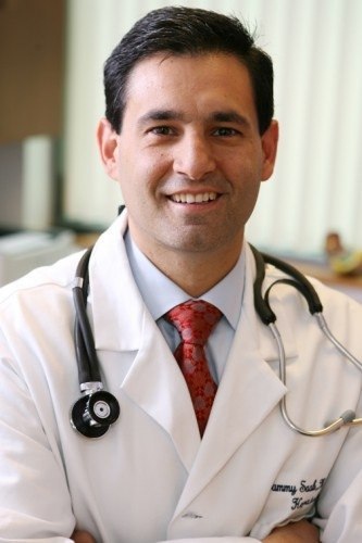 Dr. Raúl González